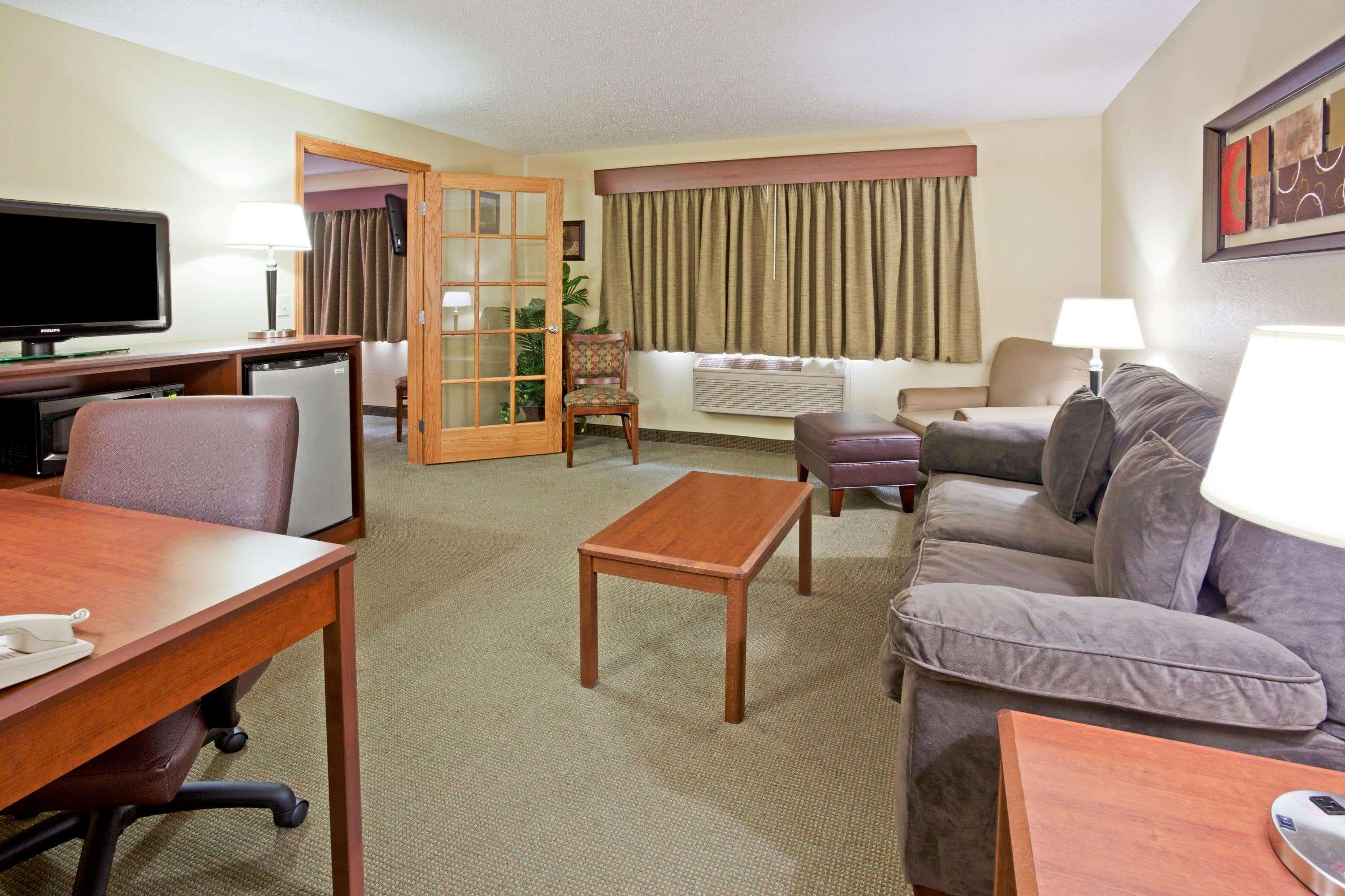 Americinn By Wyndham Fargo West Acres Esterno foto